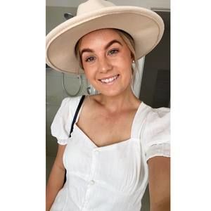 Meet your Posher, Miranda